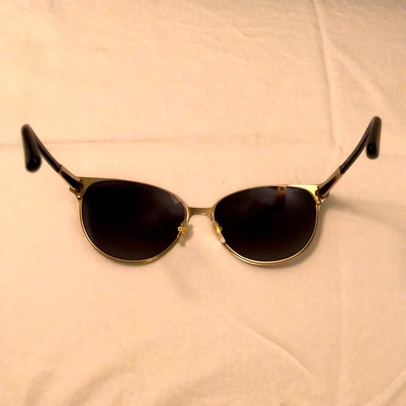 Sunglasses - Picture 2 of 6